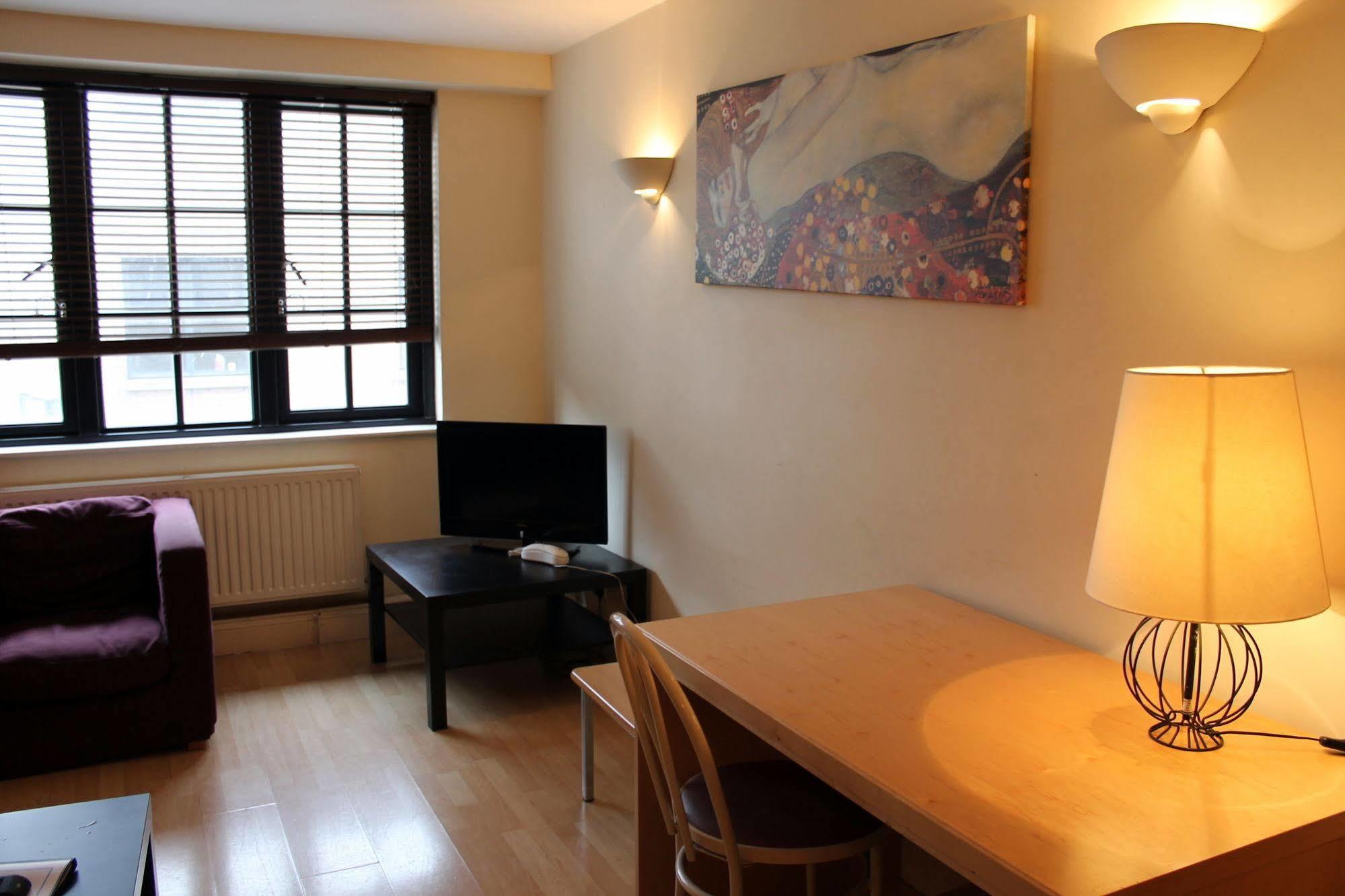 Acorn - Bakers Row Apartments Londres Extérieur photo